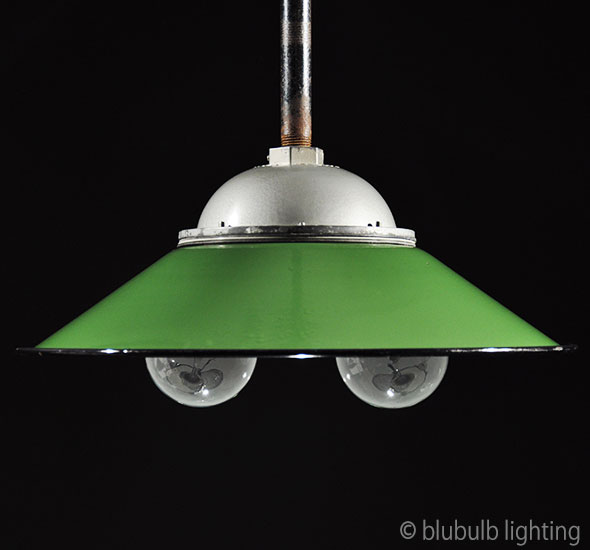 Russell & Stoll (2-bulb) - Vintage Industrial Light